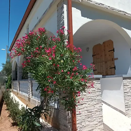 Vts Apartamento Posedarje